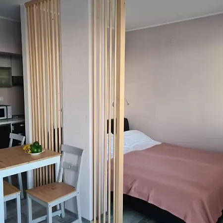 Lacroma Apartment