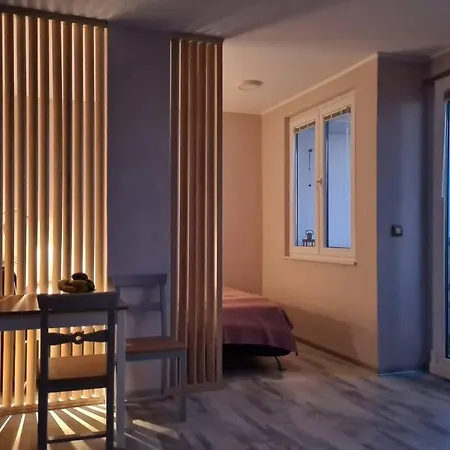 Lacroma Apartman